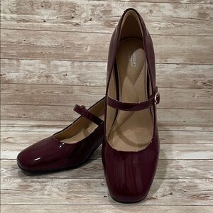 Rockport Dark Red Mary Jane Heels Size 8.5M NWT